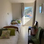 Eva 4*